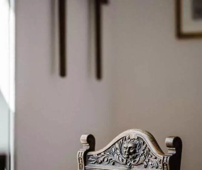 Hotelli The Crooked Swan