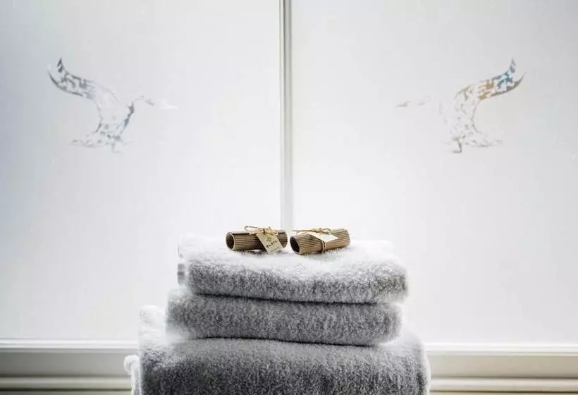 Hotelli The Crooked Swan