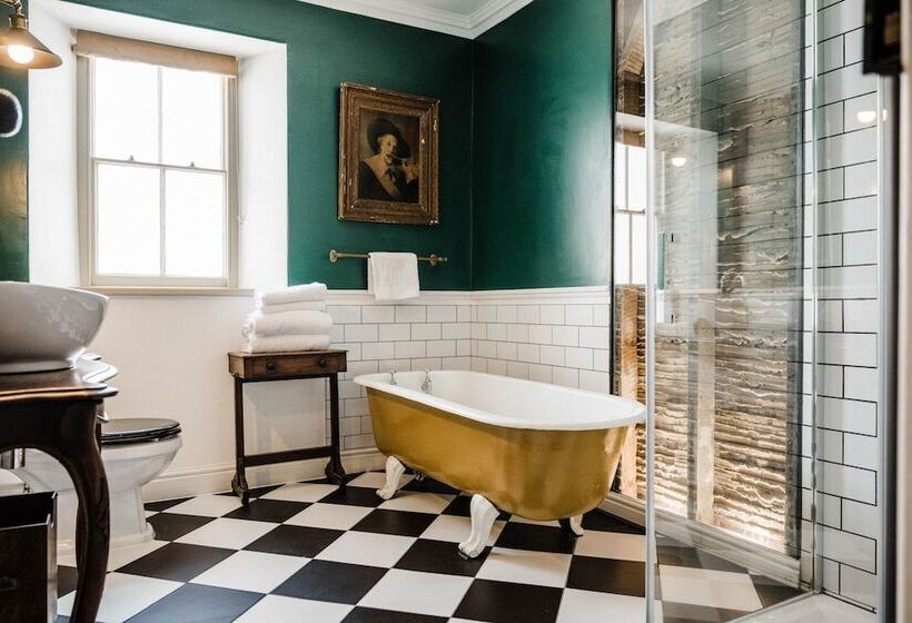 בית מלון כפרי The Crooked Swan