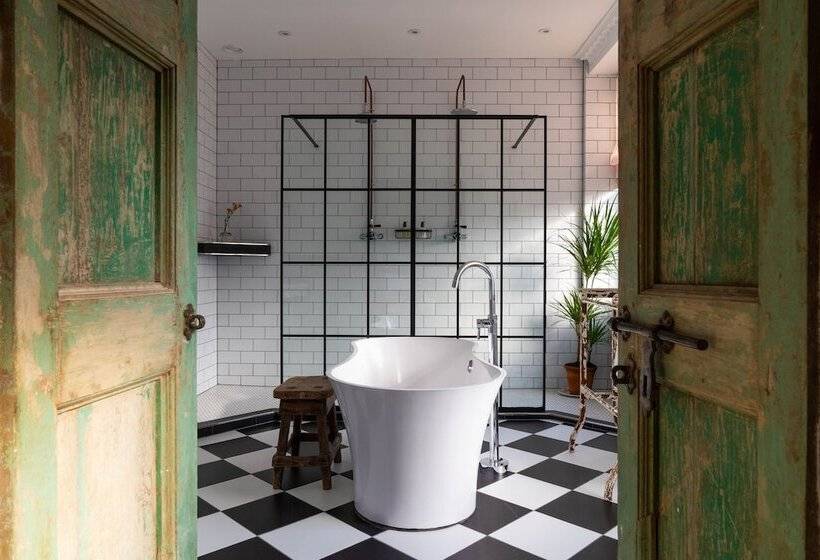 בית מלון כפרי The Crooked Swan