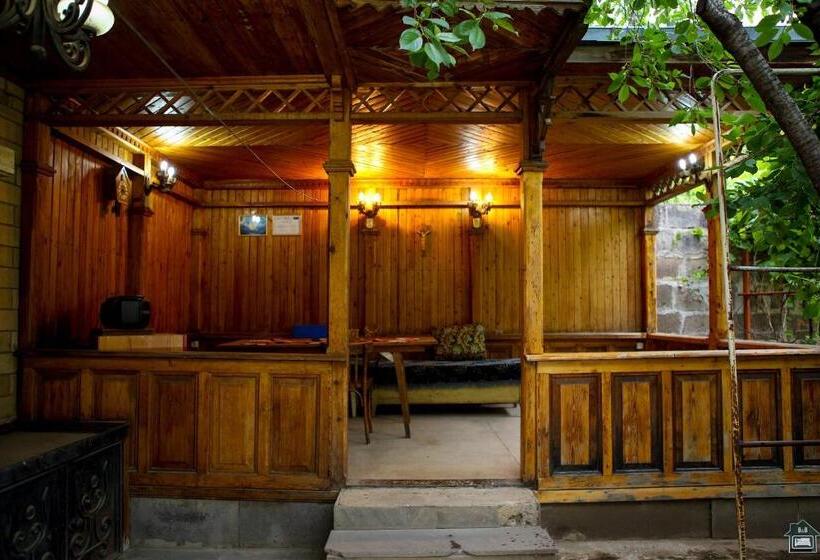 پانسیون Gyurji Home   Guest House In Gyumri