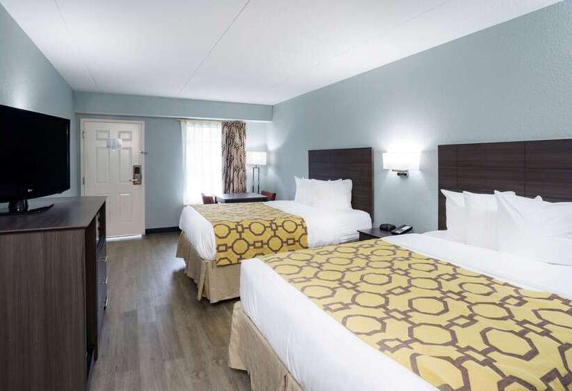 בית מלון כפרי Baymont By Wyndham Gallatin