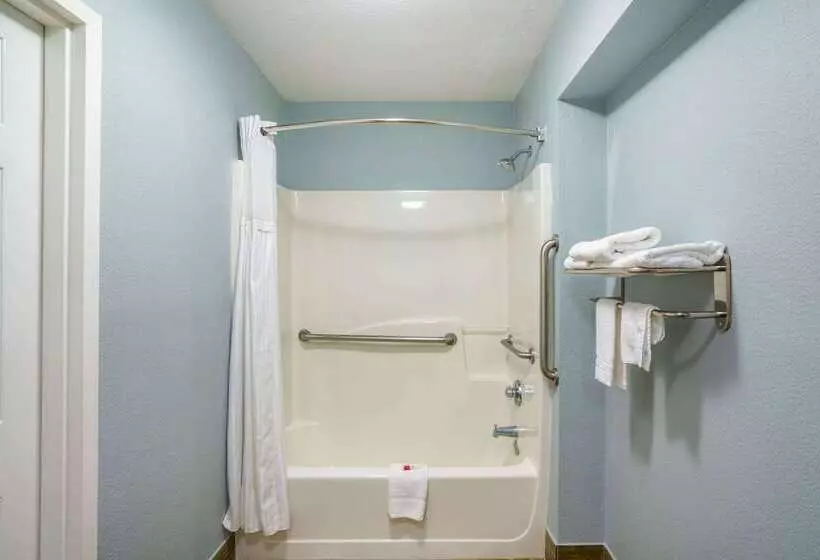 호텔 Baymont By Wyndham Gallatin