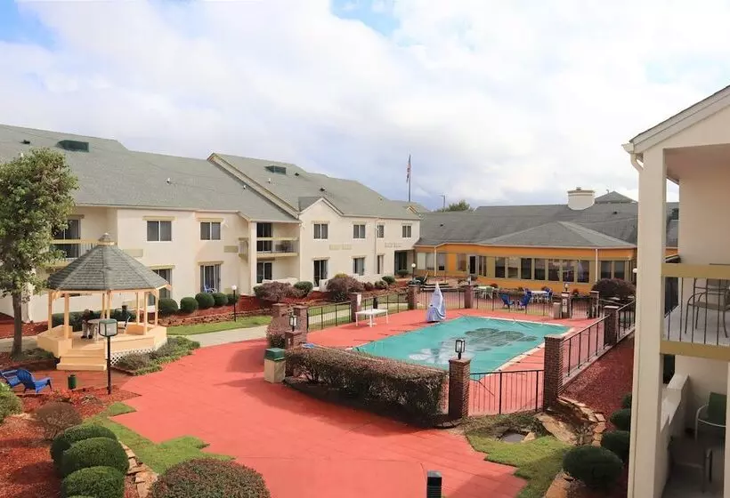 ホテル Baymont By Wyndham Norcross Atlanta