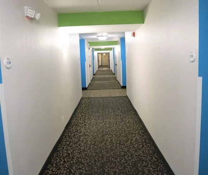 ホテル Baymont By Wyndham Norcross Atlanta