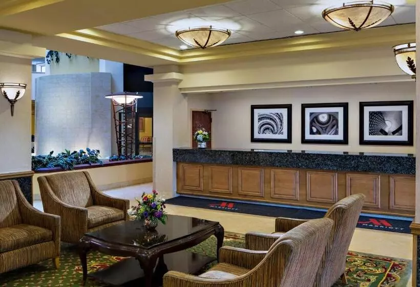 Radisson Hotel Cedar Rapids