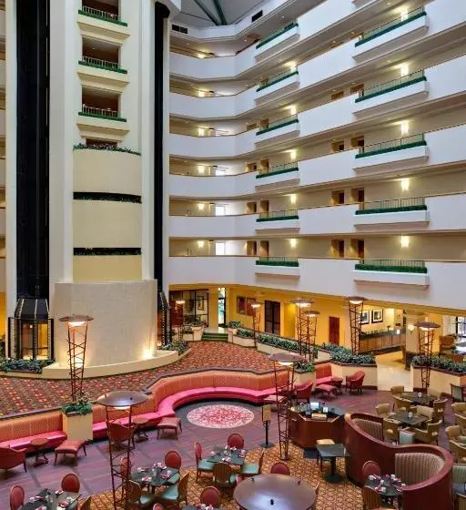 Radisson Hotel Cedar Rapids