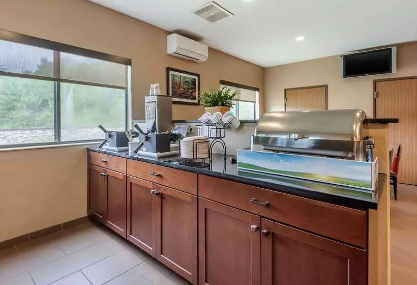 Отель Comfort Inn Ellsworth  Bar Harbor