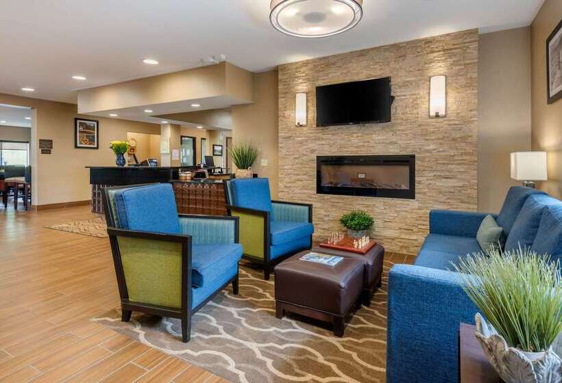 فندق Comfort Inn Ellsworth  Bar Harbor