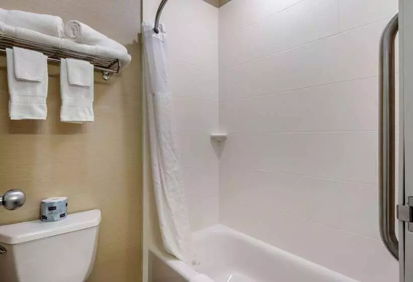 Отель Comfort Inn Ellsworth  Bar Harbor