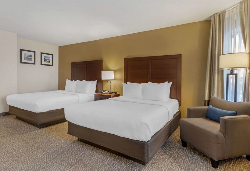 ホテル Comfort Inn Marina On The Monterey Bay