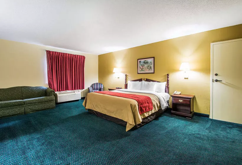 בית מלון כפרי Super 8 By Wyndham Montgomery I65