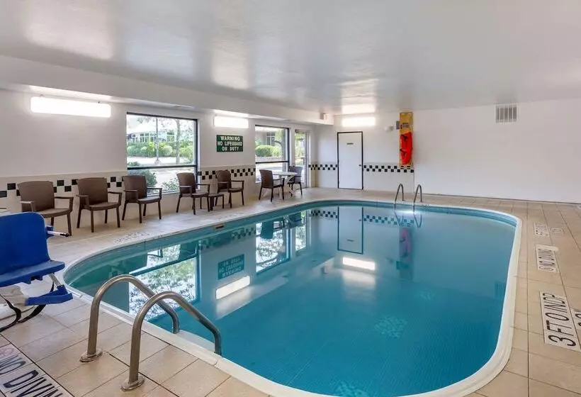 Отель Comfort Inn Rockford Near Casino District