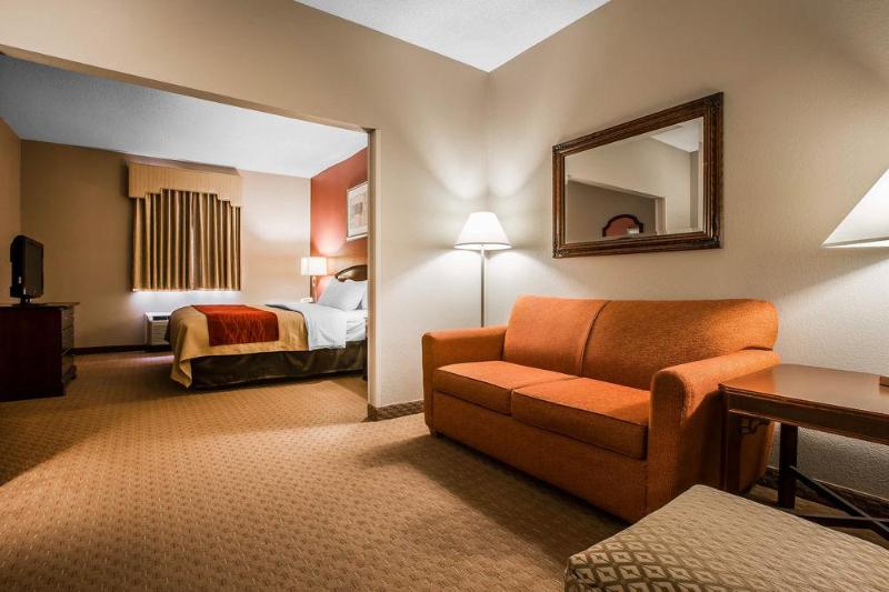 酒店 Comfort Inn & Suites Lenoir Hwy 321 Northern Foothills