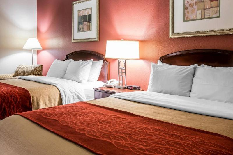 酒店 Comfort Inn & Suites Lenoir Hwy 321 Northern Foothills