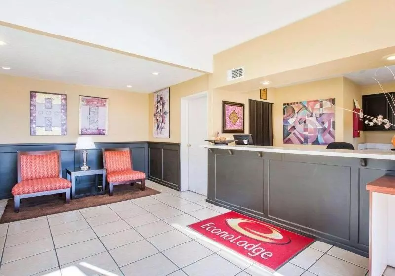 호텔 Econo Lodge Inn & Suites Lodi   Wine Country Area