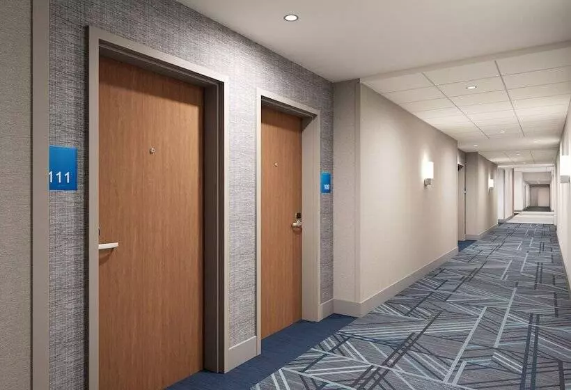 Szálloda Holiday Inn Express & Suites Central Omaha, An Ihg