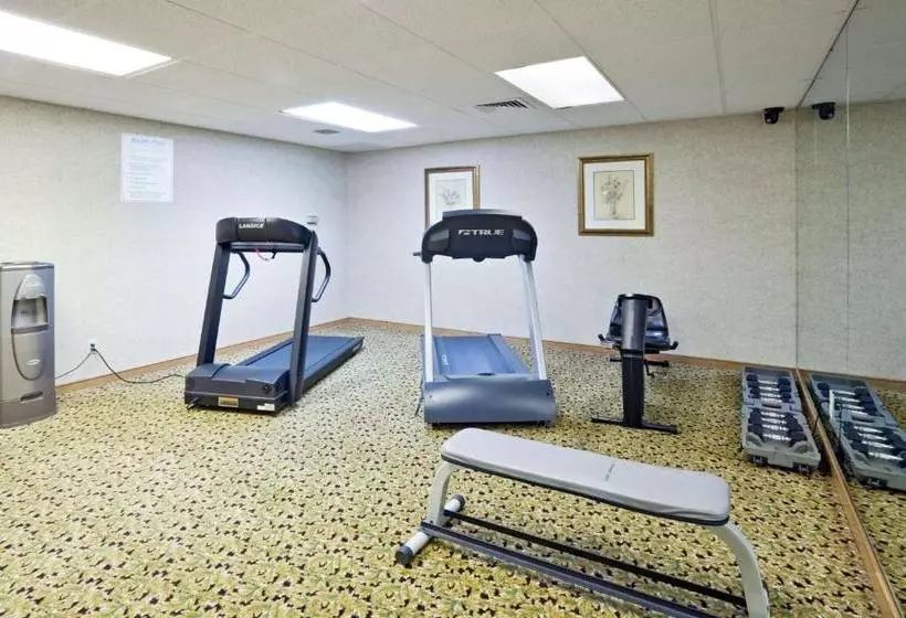 ホテル La Quinta By Wyndham Overland Park