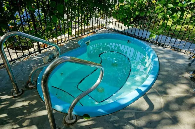 فندق Lavender Inn By The Sea