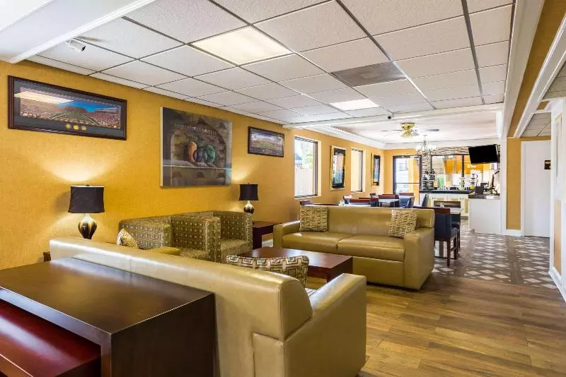 Отель Oxford, A Travelodge By Wyndham