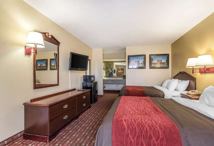 Отель Quality Inn