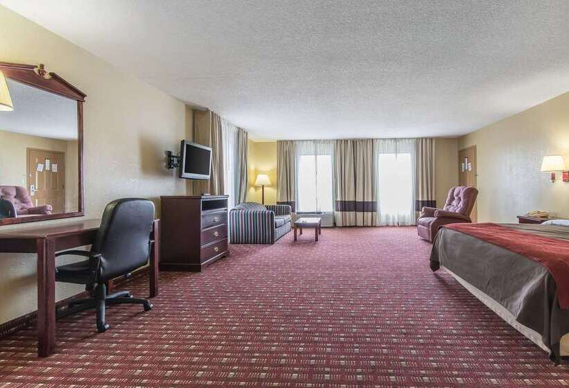 Отель Quality Inn