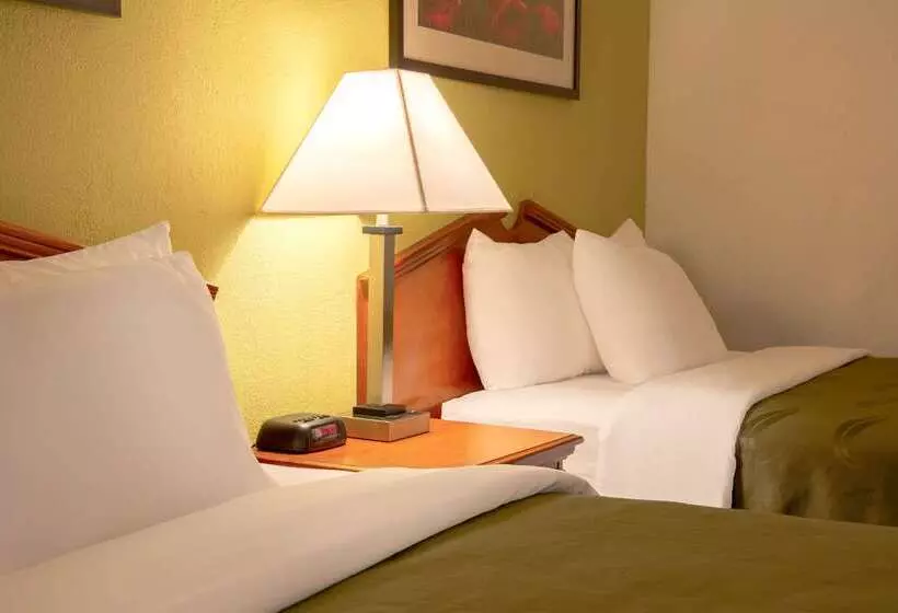 Hotelli Quality Inn At Arlington Highlands