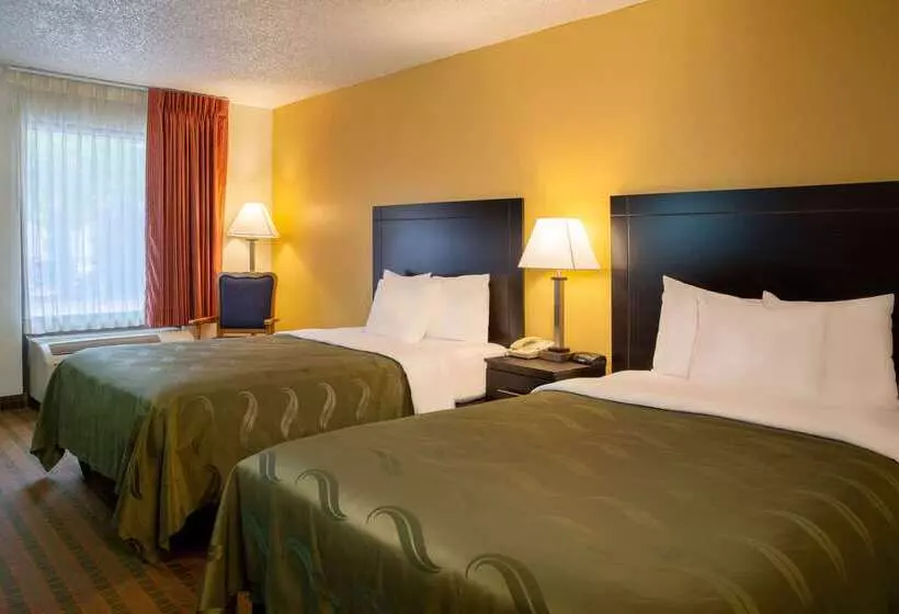 Hotelli Quality Inn At Arlington Highlands