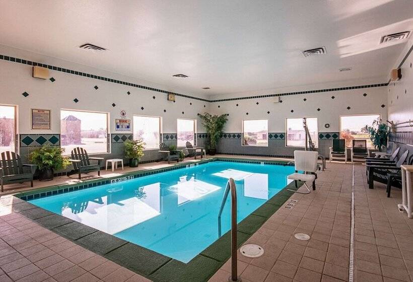 فندق Quality Inn