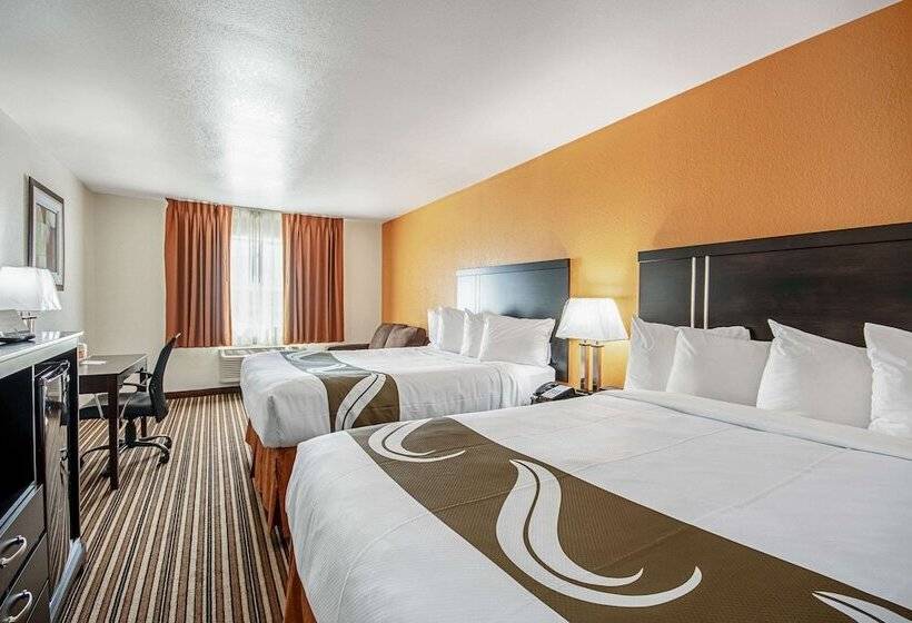 فندق Quality Inn