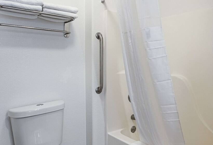 فندق Quality Inn