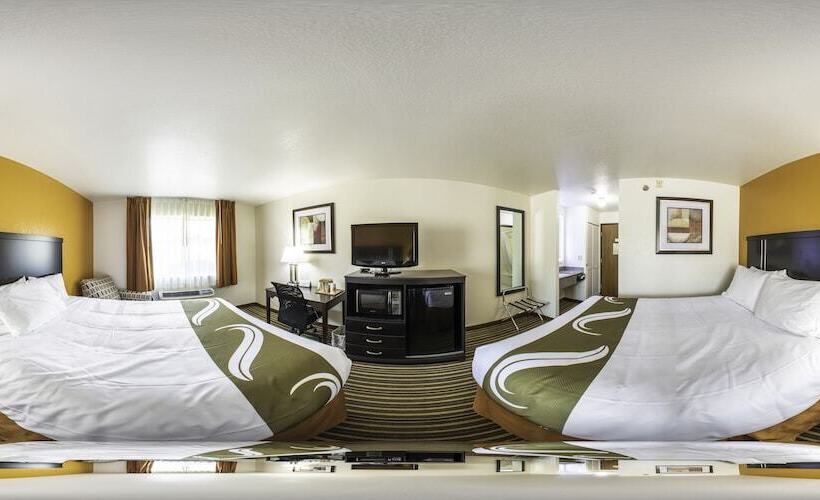 فندق Quality Inn