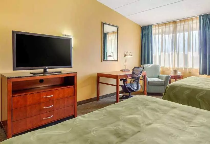 Отель Quality Inn Old Saybrook Westbrook