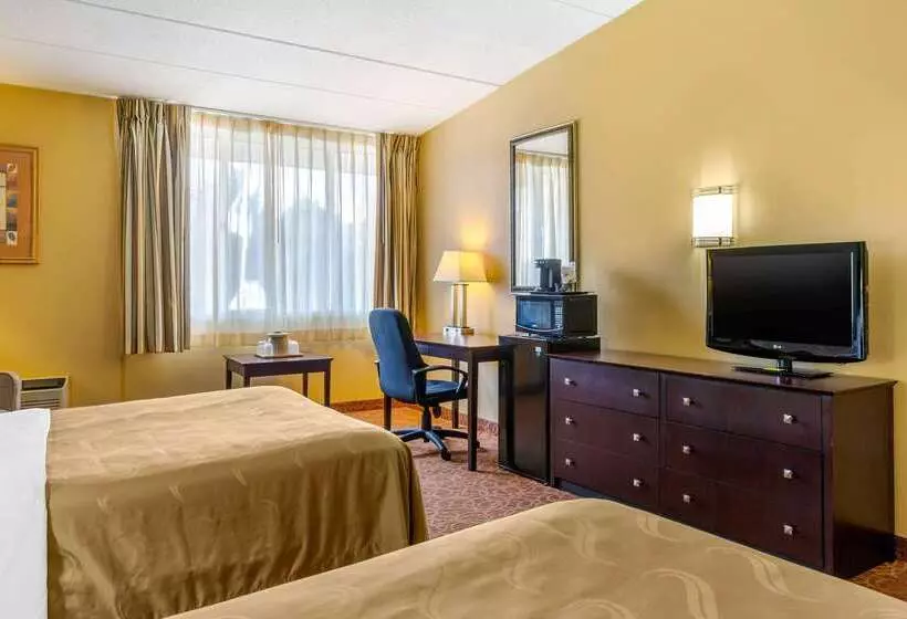 Отель Quality Inn Old Saybrook Westbrook