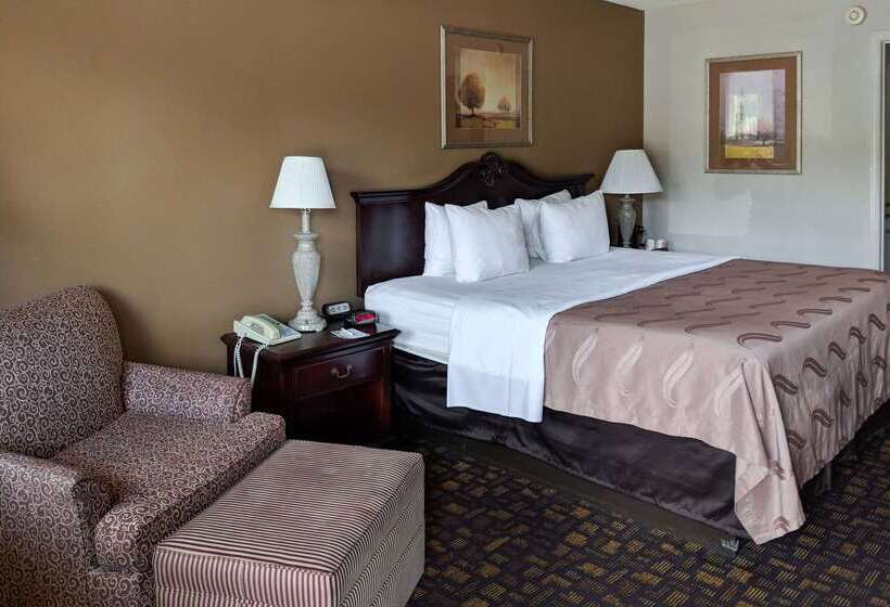 Hotel Quality Inn Salem I81