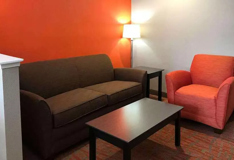 호텔 Quality Inn & Suites Fresno Northwest