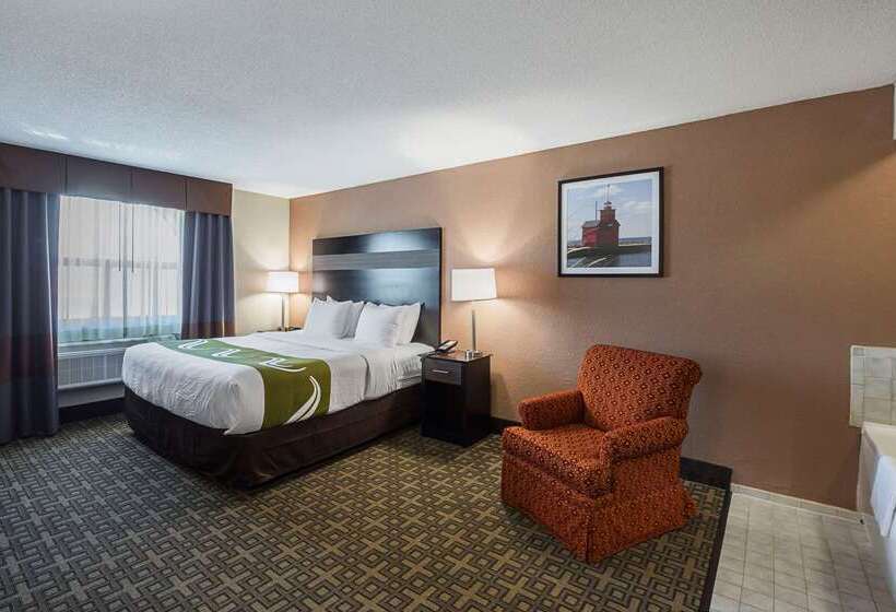 호텔 Quality Inn & Suites