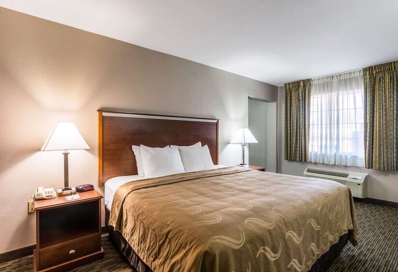 호텔 Quality Inn University Near Downtown