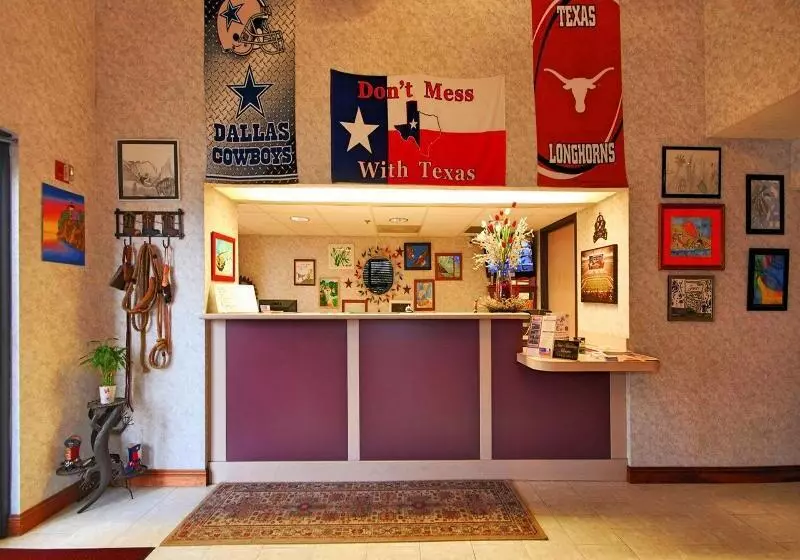 בית מלון כפרי Texas Inn Harlingen