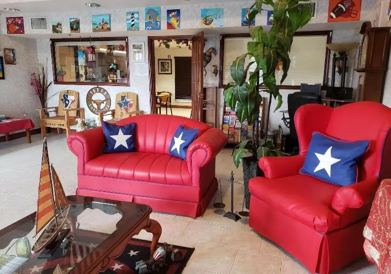 בית מלון כפרי Texas Inn Harlingen