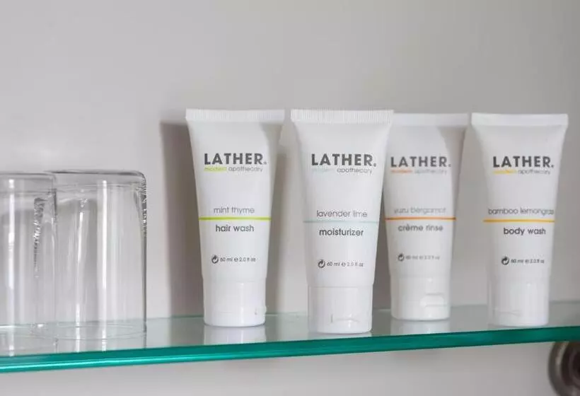 Отель The Cliffside Inn