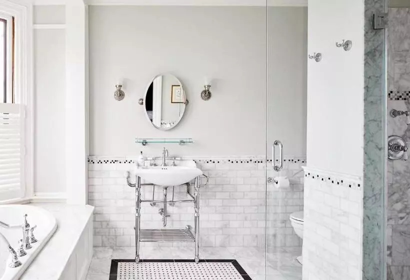 Отель The Cliffside Inn