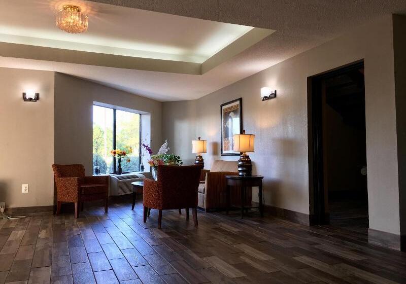 فندق Baymont By Wyndham Creedmoor