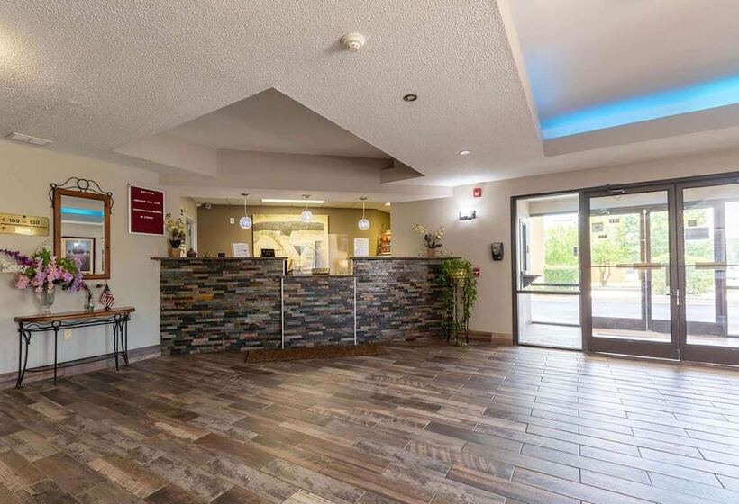 فندق Baymont By Wyndham Creedmoor