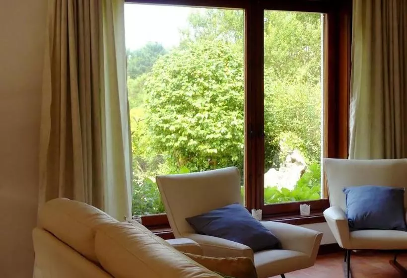 Retkeilymaja Porto Beach Lodge