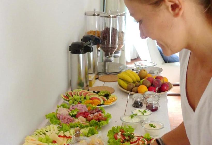 호스텔 Porto Beach Lodge