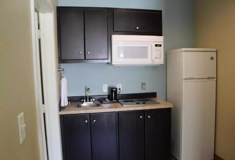 Hotelli Horizon Inn & Suites