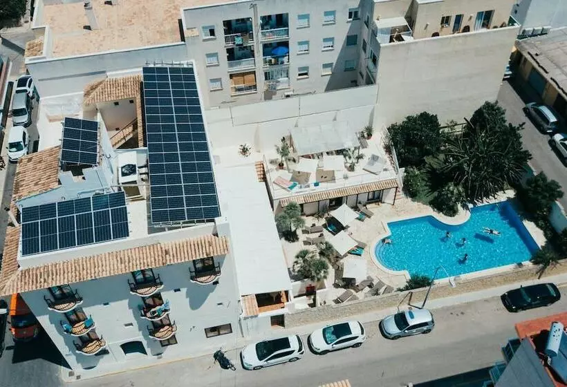 Aamiaismajoitus (B&B) Mamboo Hotel Cala Ratjada