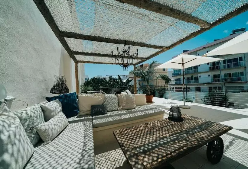 Aamiaismajoitus (B&B) Mamboo Hotel Cala Ratjada