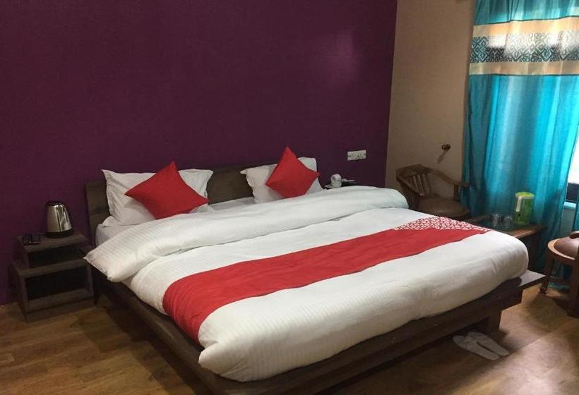 Hotel Oyo 38678 Northland Residency